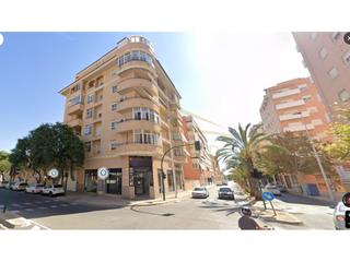 Pis a Calle josep joaquim landerer 12. Piso 4 habitaciones venta elche  elx