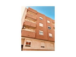 Aparcament cotxe a Calle st cristo 2. Garaje venta almoradí