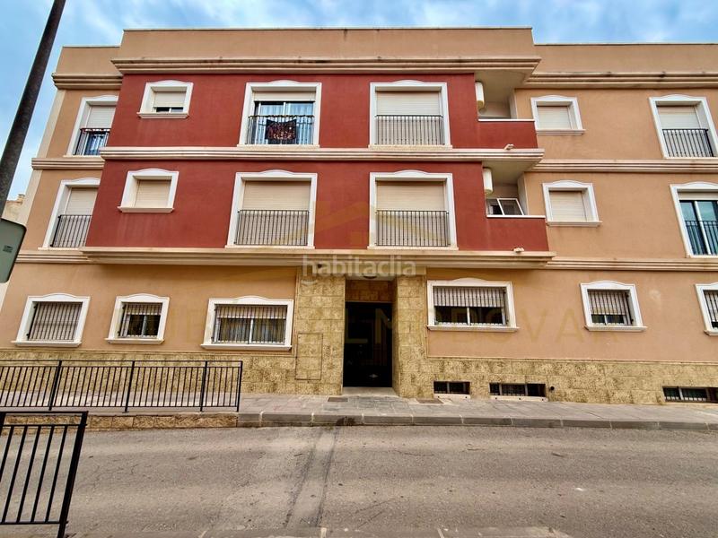 Foto 854c18a6-d9b3-4f53-8fd5-35c443765e45. Piso en calle san francisco 35 piso 3 habitaciones venta en Orihuela