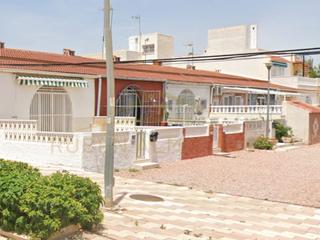 Maison à Calle rodrigo 575. Bungalow 2 habitaciones venta torrevieja