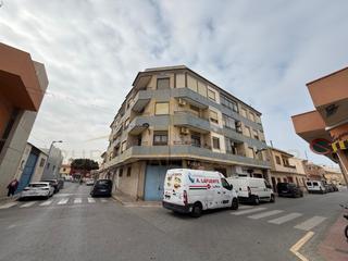 Appartement à Calle uno de mayo 10. Piso 3 habitaciones venta formentera del segura