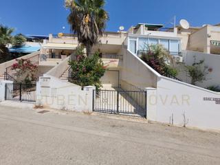 Casa adossada a Calle salvador el-filipinas 18. Vivienda adosada  venta orihuela