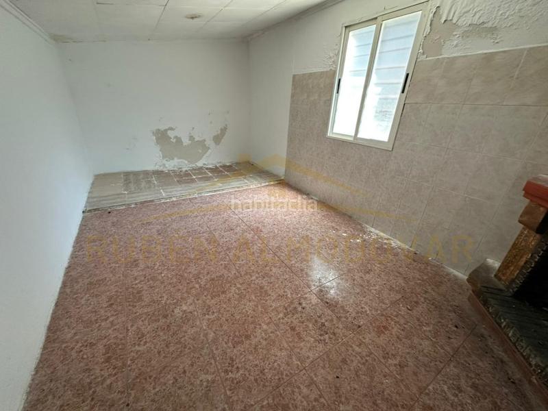 Foto a65efdcb-ef67-4017-bc7b-58e83becf405. Casa en sallavedra 12 casa 3 habitaciones venta en Orihuela