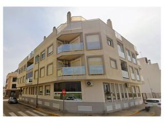 Pis a Calle juan pablo ii 51. Piso 2 habitaciones venta formentera del segura