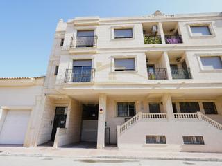 Appartement à Calle tierno galvan 25. Piso 2 habitaciones venta san isidro