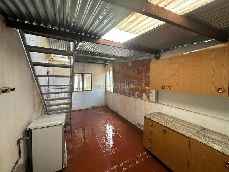 Foto f9a1a485-eb6c-4686-b110-4e4256af5d43. Casa en calle colmenas de las 10 casa 4 habitaciones venta en Callosa de Segura
