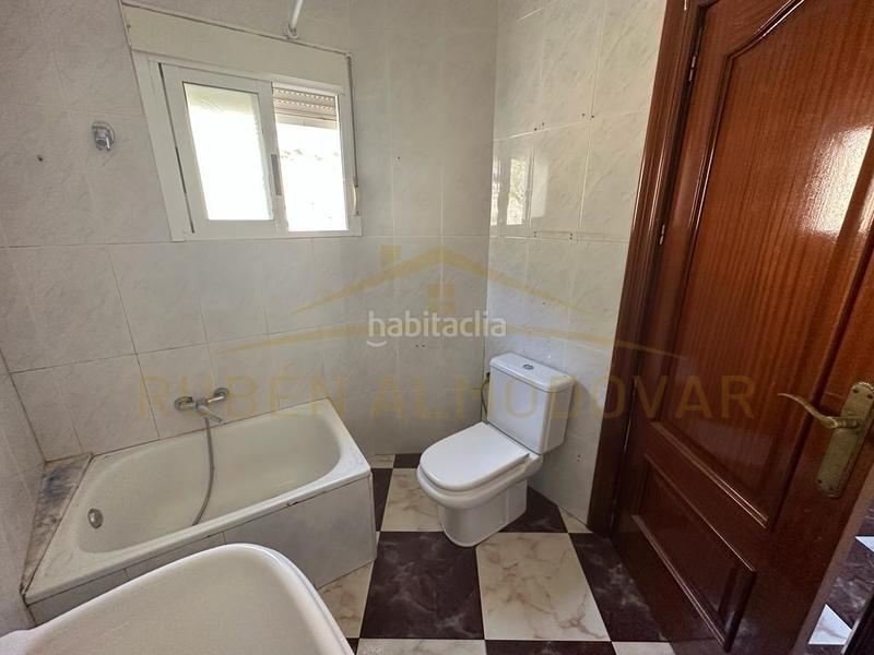 Foto fc9b293d-2d7e-4116-bb84-faa057decf62. Casa en calle colmenas de las 10 casa 4 habitaciones venta en Callosa de Segura
