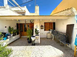Casa a Calle golondrinas-chismosa la 150. Bungalow 2 habitaciones venta orihuela