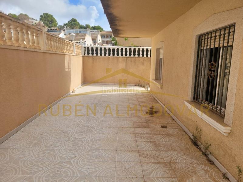 Foto 8f13107e-ec15-4405-84de-f231f5d6fc69. Chalet in poligono o-1 filipinas 5-d in Villamartín-Las Filipinas Orihuela