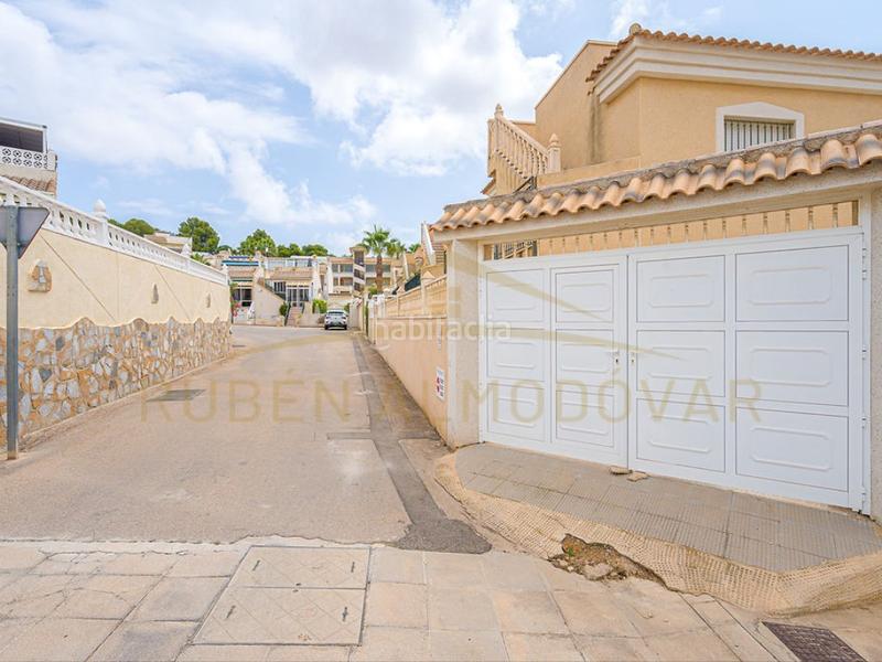 Foto bc6f1e78-62aa-4b0a-b599-890b527a7314. Chalet in poligono o-1 filipinas 5-d in Villamartín-Las Filipinas Orihuela