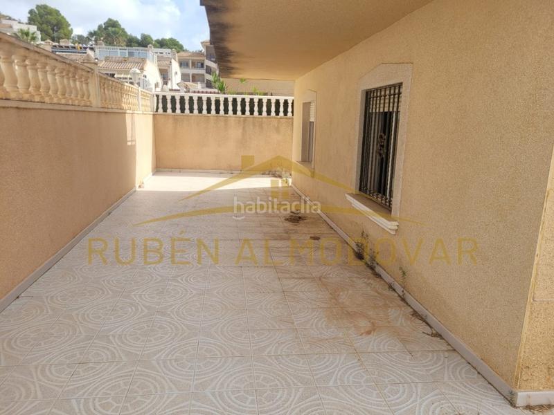 Foto c38d8760-e77f-4989-95e3-0920ad629813. Chalet in poligono o-1 filipinas 5-d in Villamartín-Las Filipinas Orihuela