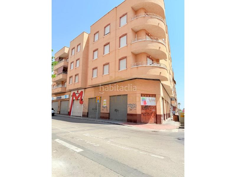 Foto 2ed088bb-e626-42bc-ae49-a44b13233894. Piso en calle antonio pinies 67-a piso 3 habitaciones venta en Orihuela