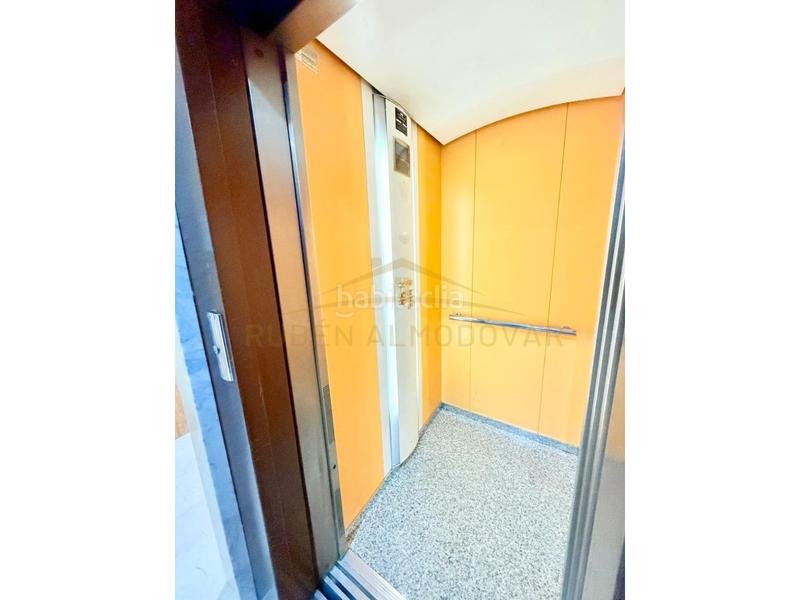 Foto 4200fed3-d4a7-4bf3-89d6-13aacc7f9f24. Piso en calle antonio pinies 67-a piso 3 habitaciones venta en Orihuela