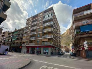 Appartamento in Calle poeta fco salinas garcia 12. Piso 3 habitaciones venta callosa de segura