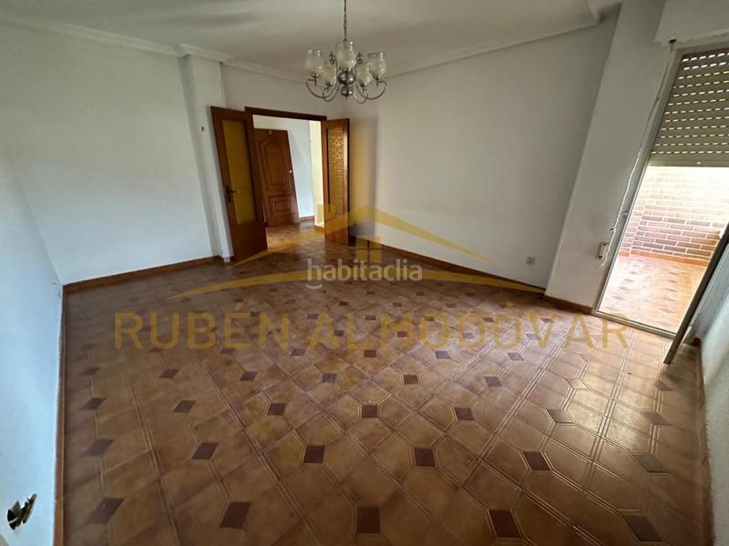 Foto 6652b749-0647-44bd-8bf6-8cb18552467a. Flat in avenida paz 84 in Jacarilla