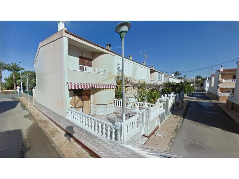 Foto 94703e28-ba96-4c15-9d1d-8670fa907d2f. Chalet en calle rio navia 69 chalet 3 habitaciones venta en Torrevieja