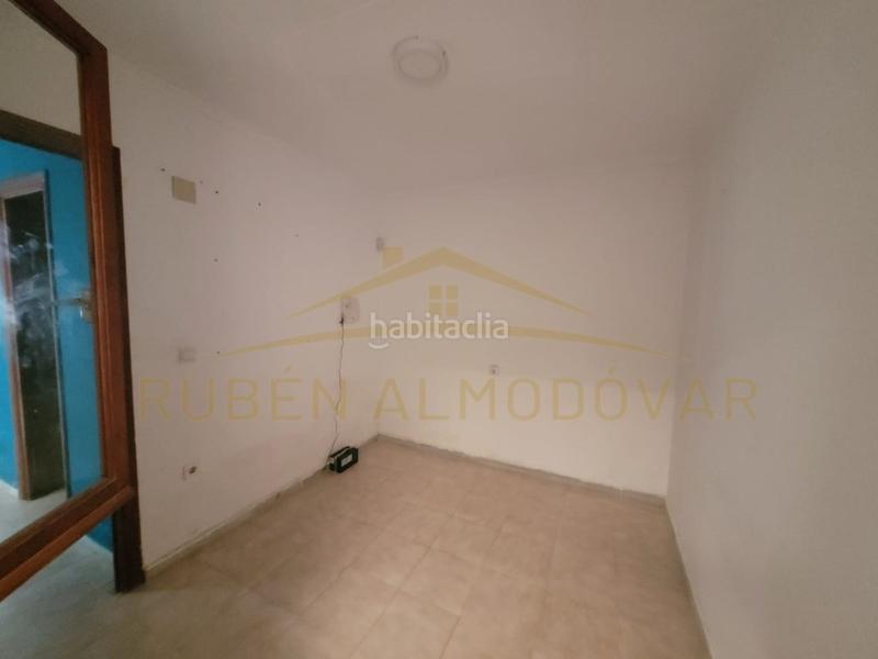 Foto c7c77d6c-5f37-4b88-8498-0c25d383f36b. Casa a avenida deva 125 a Zona Carrefour - Urbanizaciones Torrevieja