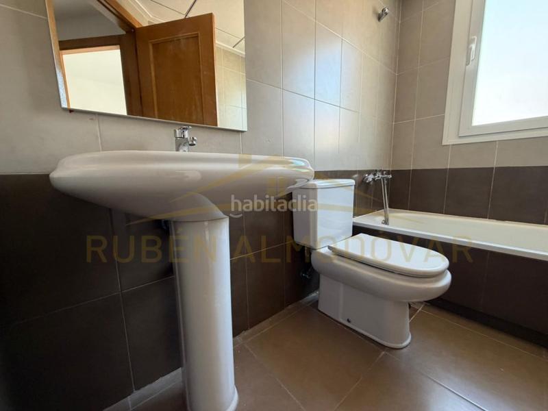 Foto 12316eb8-7225-497d-87cd-90ecbab90d0a. Lloguer xalet a calle polonia 0 a Callosa de Segura