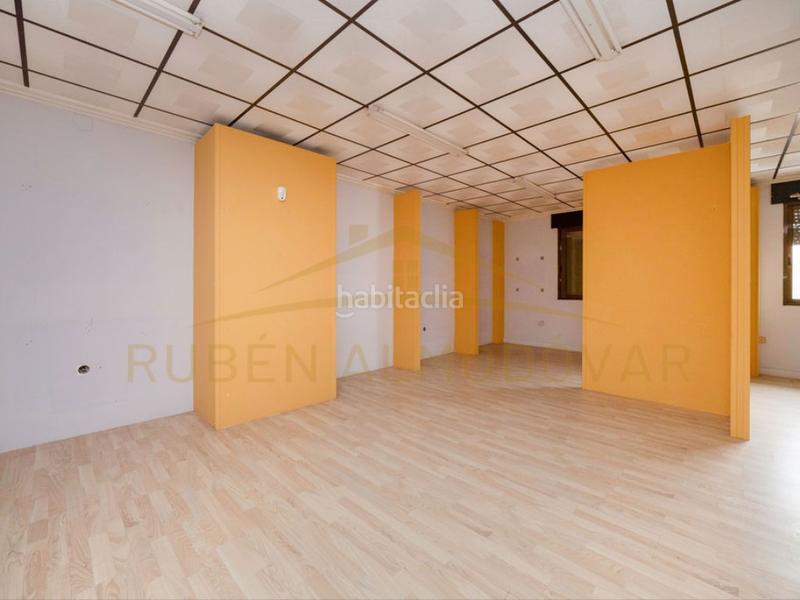 Foto 9ef14f3b-ced5-4626-90c8-41caa668cbb9. Business premise in calle canalejas 29 in Almoradí