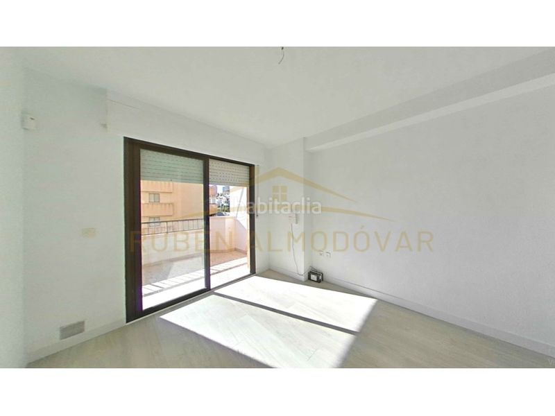Foto ed2eca0e-71a0-4418-b34f-4dbbbff4c69d. Pis a calle ancla del 4 a Cabo Cervera Torrevieja