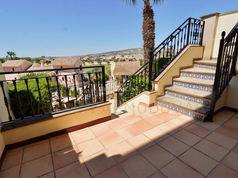Foto 7b3e5f75-a69a-4f7c-8595-9b4e0d27532f. Casa adossada a calle almoradi 11 a Algorfa