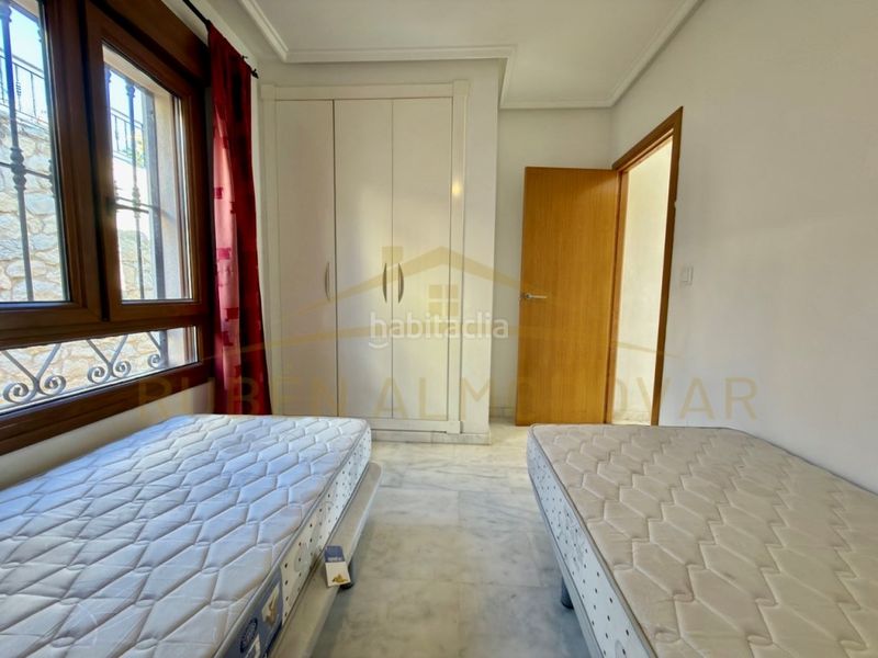 Foto c90eda6f-52c0-4474-950a-fb1b87623096. Casa adossada a calle almoradi 11 a Algorfa