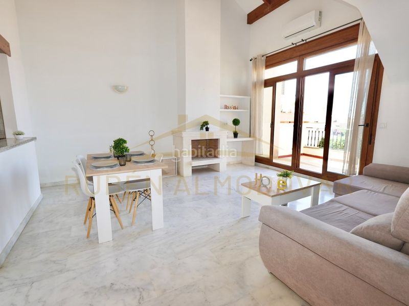 Foto cf2c1d23-380f-4f61-9b6e-6011bf862f50. Casa adossada a calle almoradi 11 a Algorfa