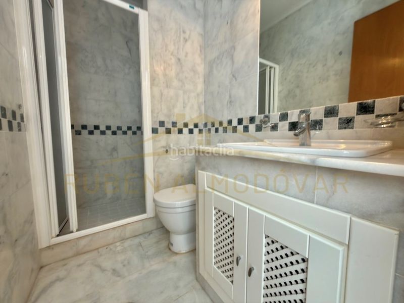 Foto da3fb656-086f-4f61-9041-5f79b802a79a. Casa adossada a calle almoradi 11 a Algorfa