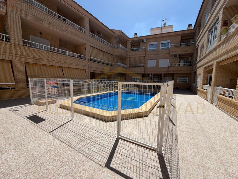 Foto c214a3d2-f21d-4917-ba31-15bcaf53c87c. Pis a calle dr. mazon 2 a Rafal