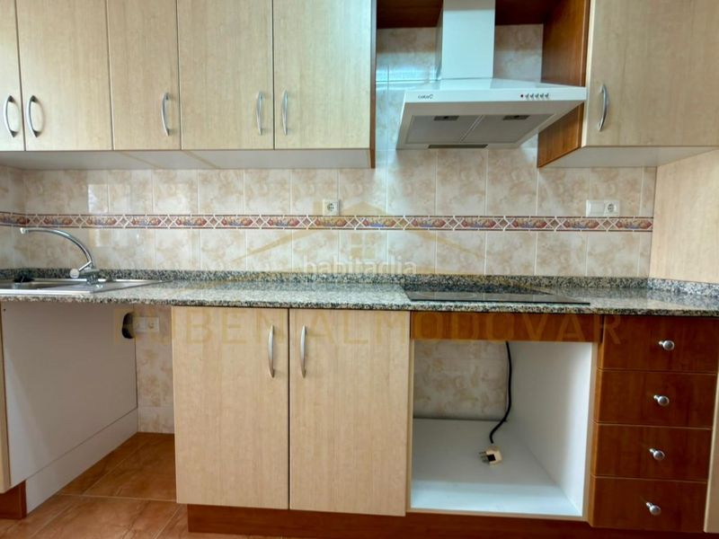 Foto df1f8e3f-1b6f-4315-9573-9a583f570055. Pis a calle dr. mazon 2 a Rafal