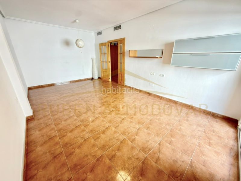 Foto dfcd6994-ee01-453b-b96a-e81caf1db504. Pis a calle dr. mazon 2 a Rafal