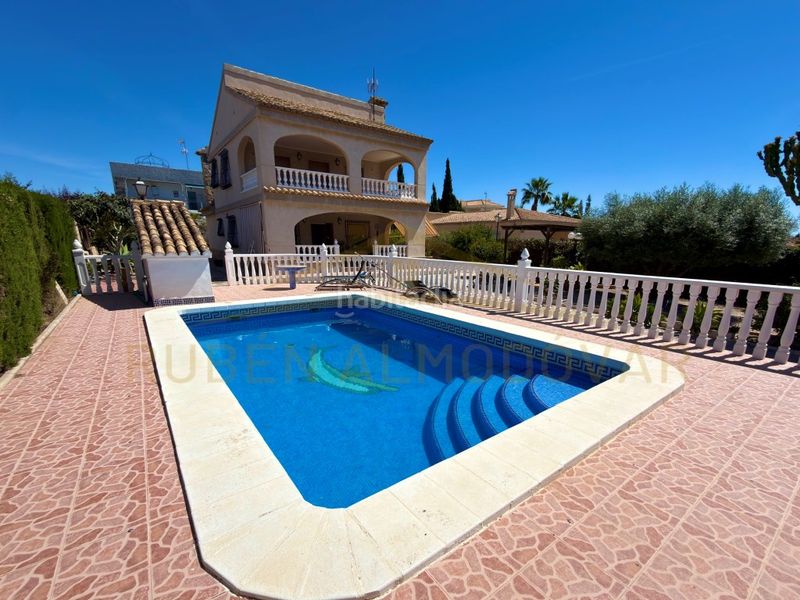 Foto 415fdab9-7584-4bd0-b600-2bd7e515043b. Chalet with parking pool in San Fulgencio