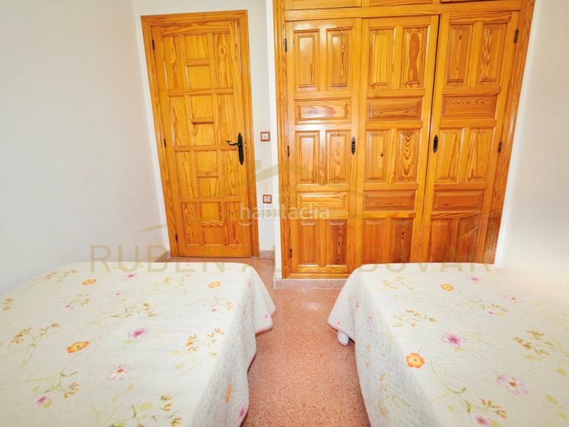 Foto 592905cb-64dc-407a-bca8-882fe5d056ed. Chalet with parking pool in San Fulgencio