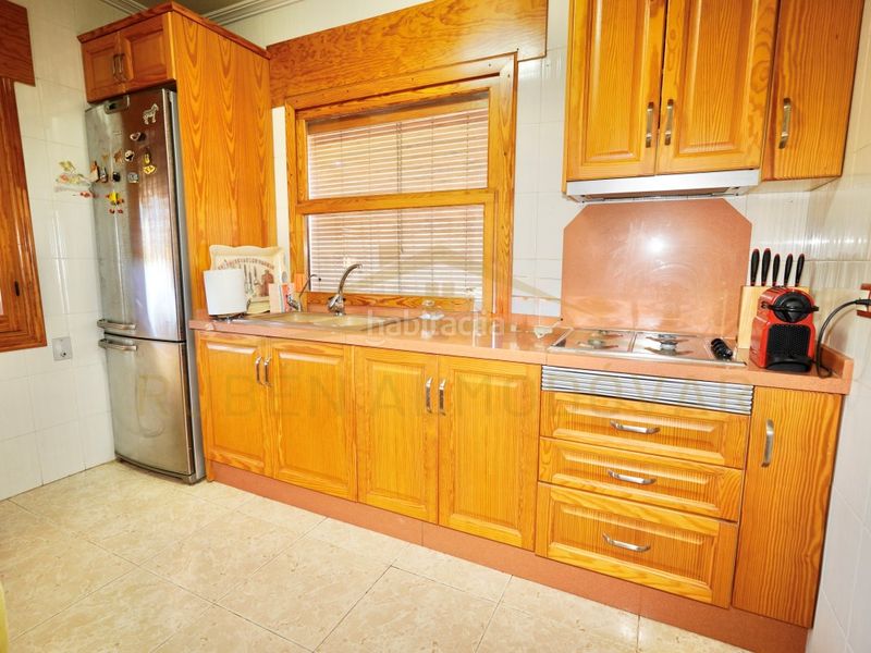 Foto dfa22f05-dccb-4187-b596-e7e510c69a73. Chalet with parking pool in San Fulgencio