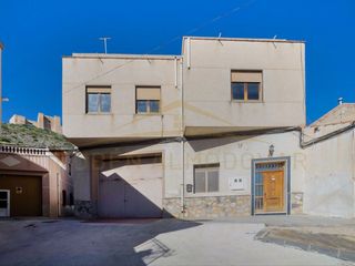 Casa a Calle huertos los 18. Casa 3 habitaciones venta cox