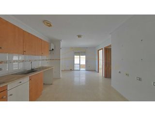 Pis a Travesia clemente gonsalvez 4. Piso 2 habitaciones venta torrevieja