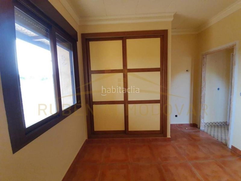Foto c6d17d01-83c3-4084-a380-5d267daab3ec. Casa a calle irlanda 1 a Bigastro