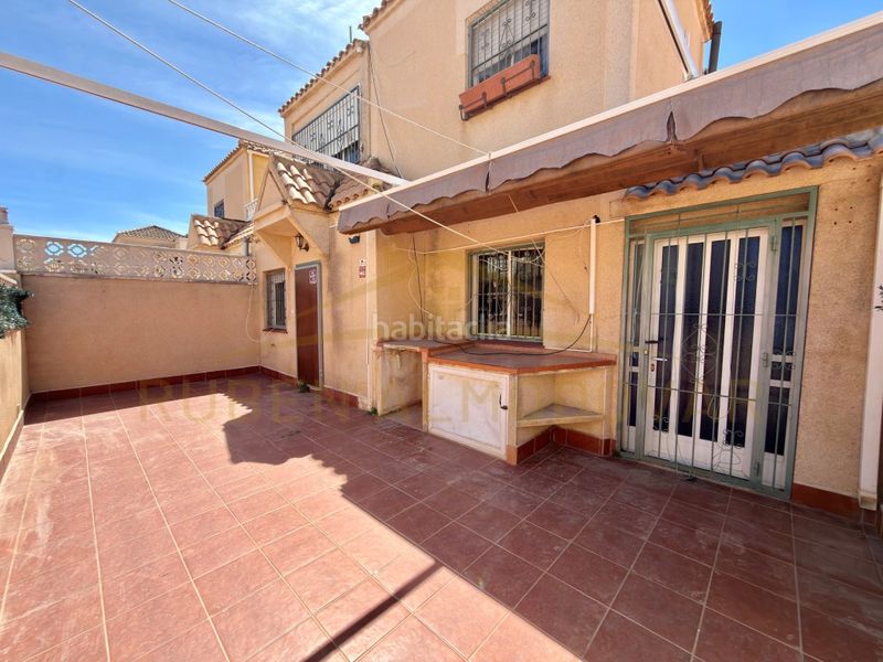 Foto aefc38bd-5682-4bad-9399-051585570144. Dúplex a urbanizacion jardin del mar iii 1 a Zona Carrefour - Urbanizaciones Torrevieja