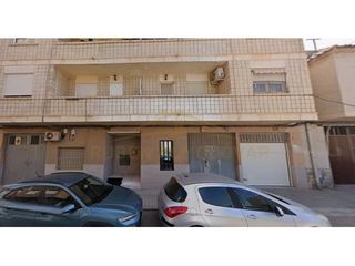 Appartement à Calle gabriel perez 23. Piso alquilado de 4 dormitorios en albatera