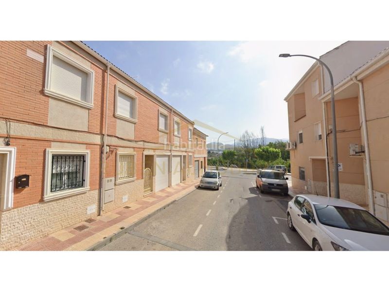 Foto 3390d9d6-6990-49b5-838d-b798d0d3a7ef. Casa a calle rodrigo bastida 6 a Sax