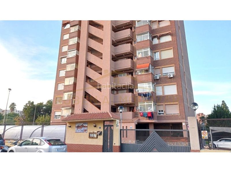 Foto a7b98fed-fe13-4d20-b38f-e2be65bfc654. Pis a calle tridente a Cabo de las Huertas Alicante