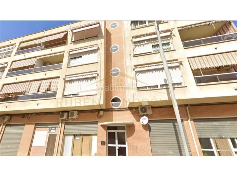 Foto ba0e0bda-3a3c-4a47-b40f-d8bcdcfc040f. Pis a calle universo 26 a San Crispín-Huerta Nueva-Estación Elda