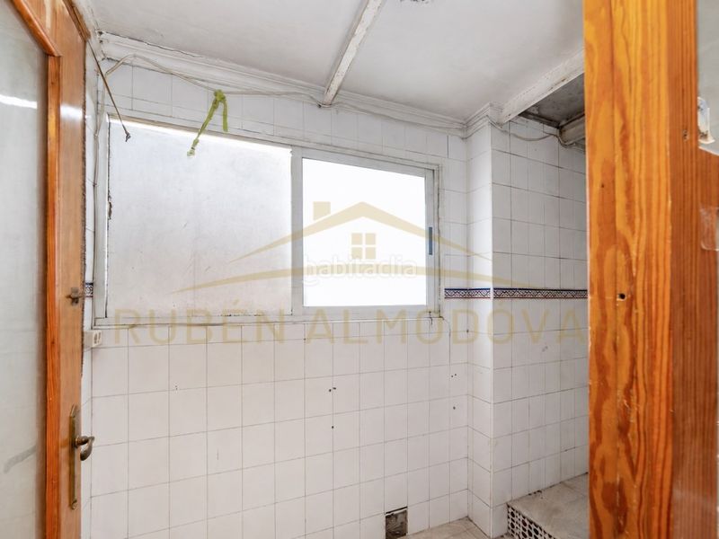 Foto 0eb83ab4-65a7-46d6-a34f-e3f7c0fb0873. Casa adossada a Cox
