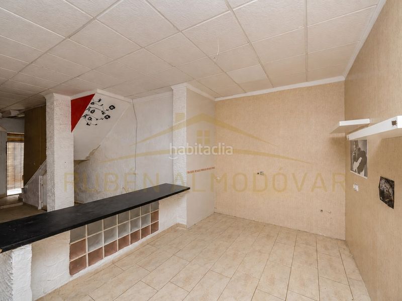 Foto cbdb3188-6a6a-4cf8-8d9c-e115955e5526. Casa adossada a Cox