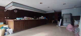 Business premise in Estrada de Castela 485