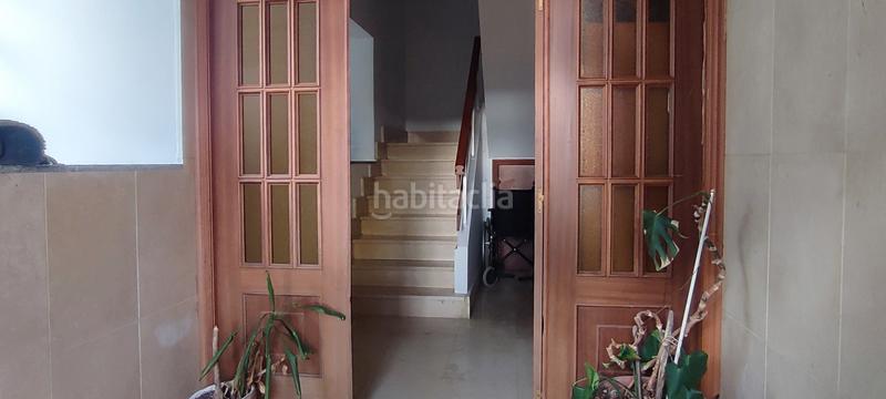 Foto b2cd99de-7859-4f05-b648-c41d7ef2d221. Piso en carretera cobas 19 piso con 500m de jardín en Ferrol