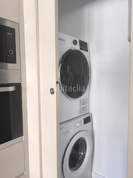 Foto 781ca5d3-9b88-47fa-bd13-710acd893449. Dúplex en rúa magdalena 84 duplex reformado y amueblado en Ferrol