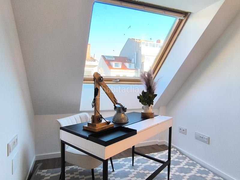 Foto 7f77c81b-5aba-4699-a426-716c435455aa. Dúplex en rúa magdalena 84 duplex reformado y amueblado en Ferrol