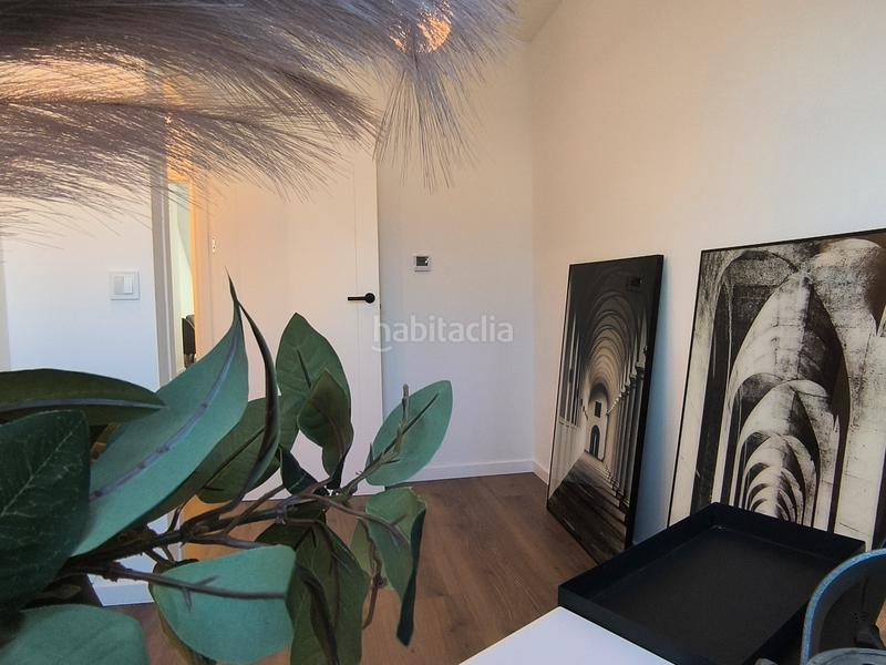 Foto df224fdd-2799-4661-85ff-4dd12a224d9e. Dúplex en rúa magdalena 84 duplex reformado y amueblado en Ferrol