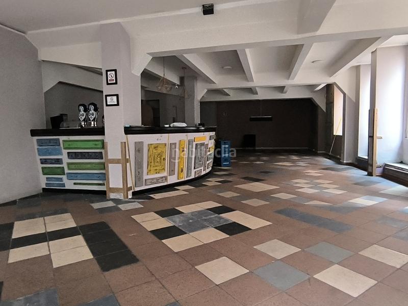 Foto a4223f7b-15c8-41b9-bfa4-1410400ae675. Business premise in rúa lugo 54 in Centro Ferrol